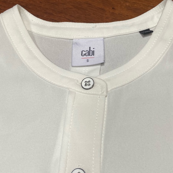 CAbi Float Buttondown Blouse - Picture 4 of 5